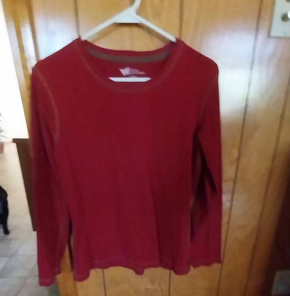 Red/rust Long Sleeve Top